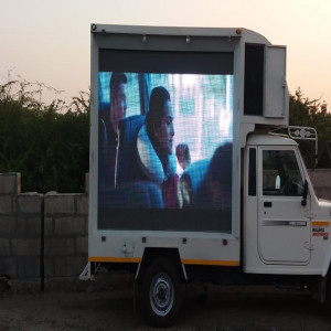 LED VIDEO VAN